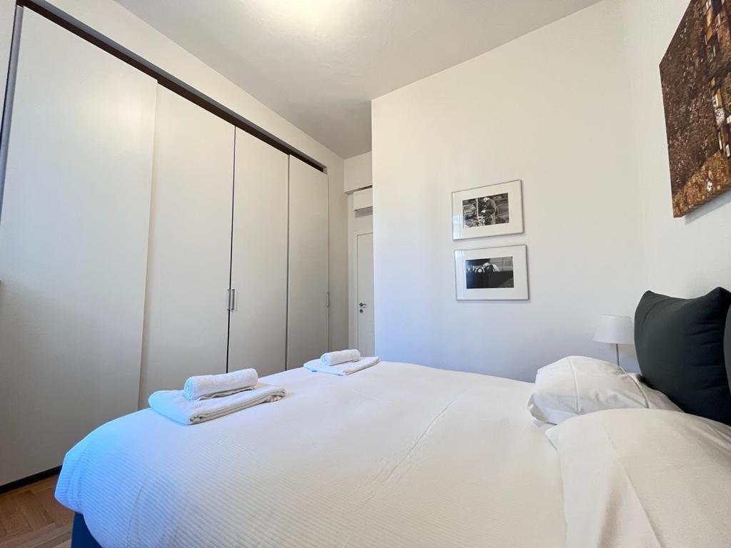 Kibilu - Corso Ventidue Marzo - Centro Citta Appartement Milaan Buitenkant foto