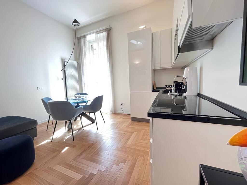 Kibilu - Corso Ventidue Marzo - Centro Citta Appartement Milaan Buitenkant foto