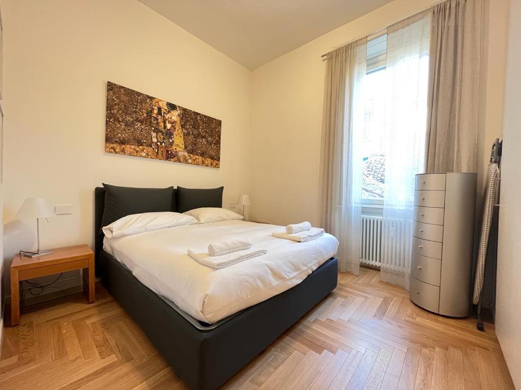 Kibilu - Corso Ventidue Marzo - Centro Citta Appartement Milaan Buitenkant foto
